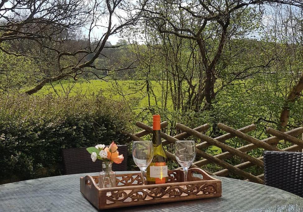 River Cottage Brecon: Hot Tub, Fire, Balcony, Wifi Exterior photo